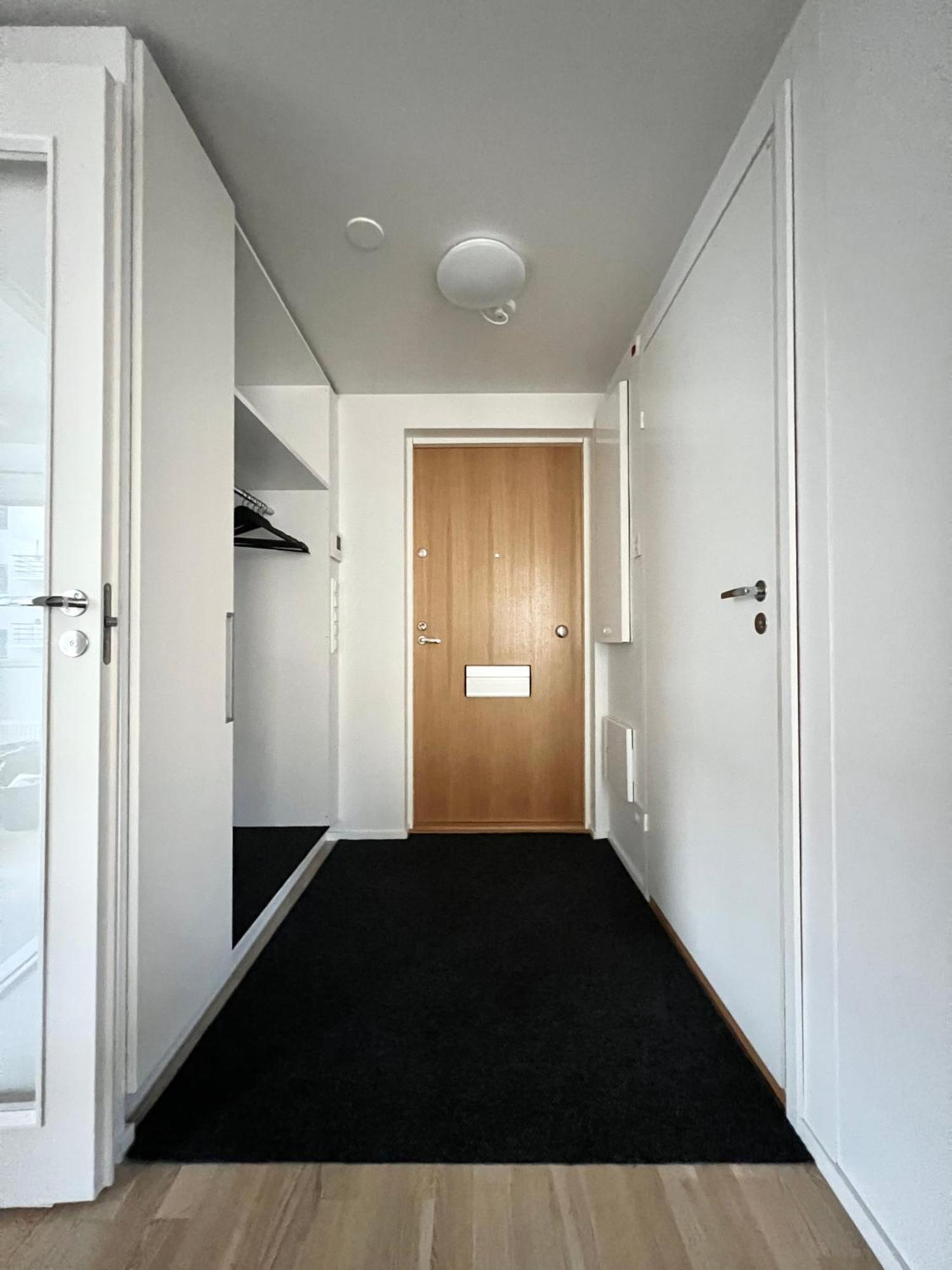 Modern Apartment With Private Terrace Helsinki Extérieur photo